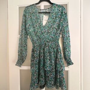 New w/tags Zara Floral Print Dress - Size S